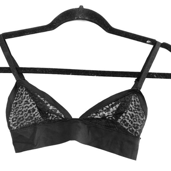 Victoria's Secret BRALETTE Leopard Animal Print Lace See Through Sheer Bra sz XS - Picture 1 of 16